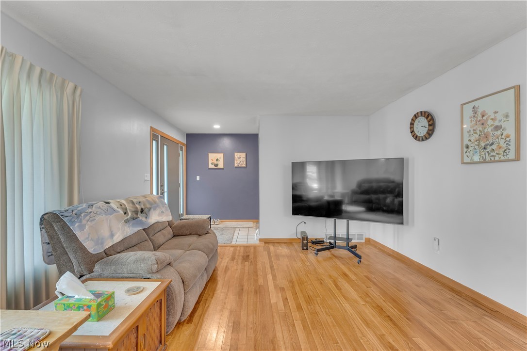7170 Kingsview Road Sagamore Hills OH 44067