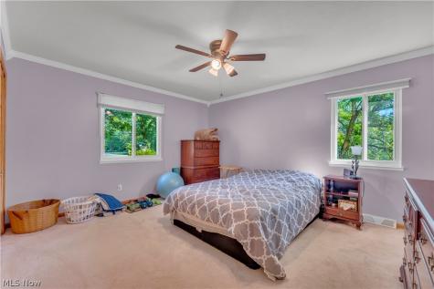 7170 Kingsview Road Sagamore Hills OH 44067