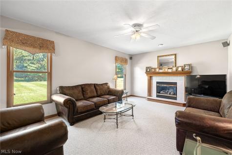 6656 Willow Lake Drive North Royalton OH 44133