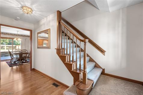 6656 Willow Lake Drive North Royalton OH 44133
