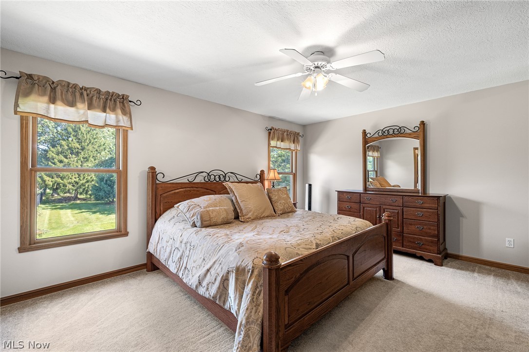 6656 Willow Lake Drive North Royalton OH 44133