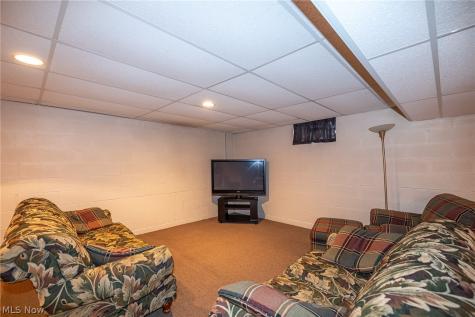 6656 Willow Lake Drive North Royalton OH 44133
