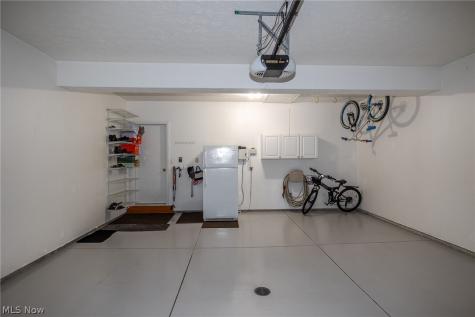 6656 Willow Lake Drive North Royalton OH 44133