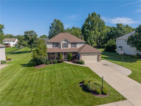 6656 Willow Lake Drive North Royalton OH 44133