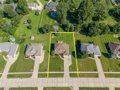 6656 Willow Lake Drive North Royalton OH 44133