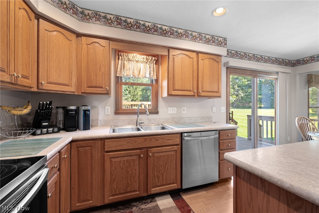 6656 Willow Lake Drive North Royalton OH 44133