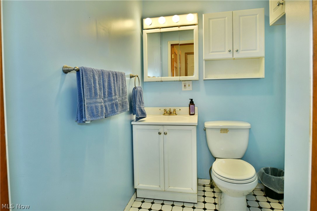 211 E Wilson Avenue Girard OH 44420
