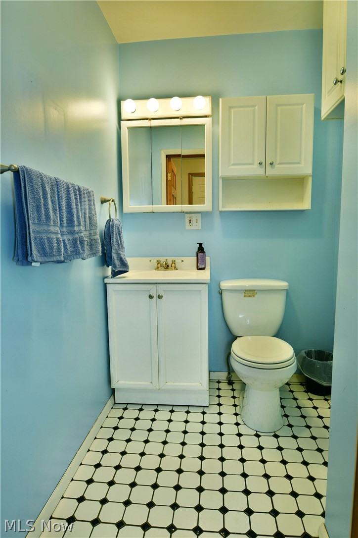 211 E Wilson Avenue Girard OH 44420
