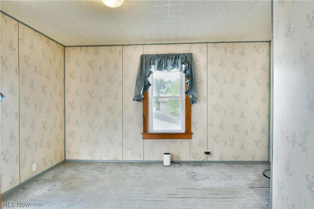 211 E Wilson Avenue Girard OH 44420