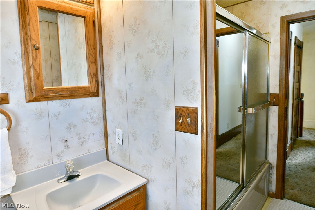 211 E Wilson Avenue Girard OH 44420