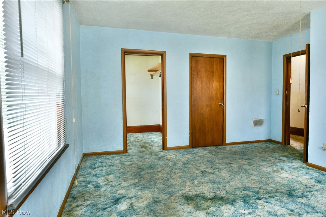211 E Wilson Avenue Girard OH 44420