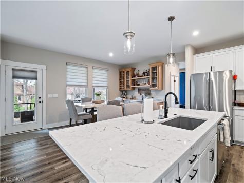 10134 Rosalee Lane Strongsville OH 44136