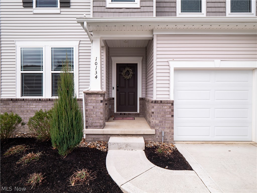 10134 Rosalee Lane Strongsville OH 44136