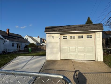 13500 Oakview Boulevard Garfield Heights OH 44125