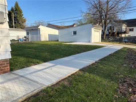 13500 Oakview Boulevard Garfield Heights OH 44125