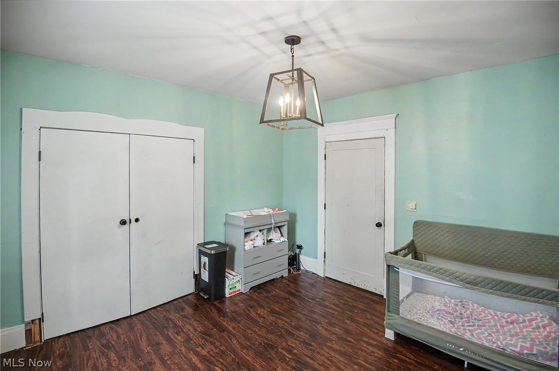 853 Summit Street NW Warren OH 44485