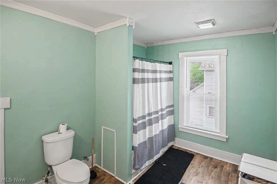 853 Summit Street NW Warren OH 44485