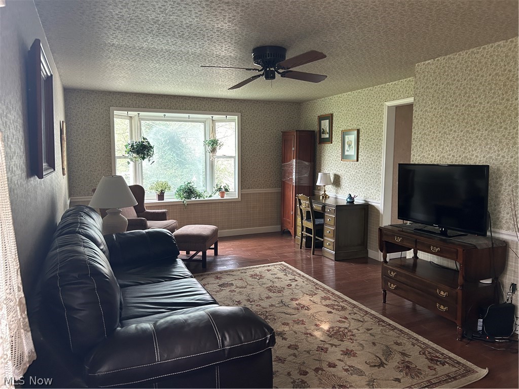 371 Jamison Avenue Cadiz OH 43907