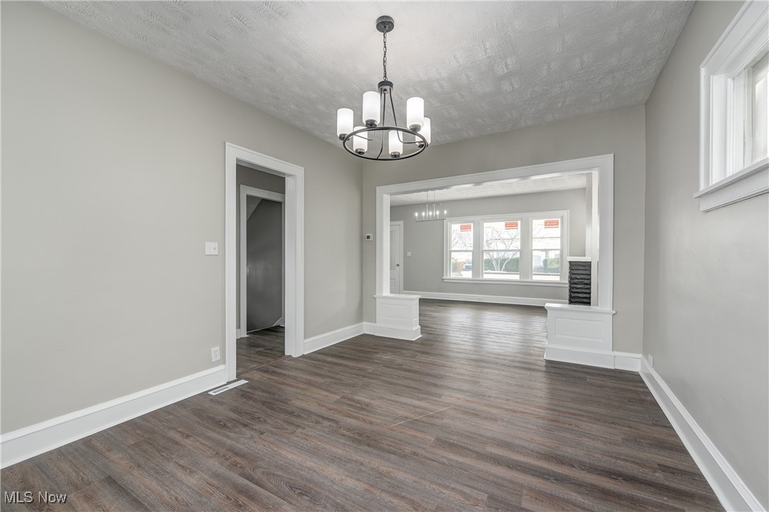 2092 W 101st Street Cleveland OH 44102