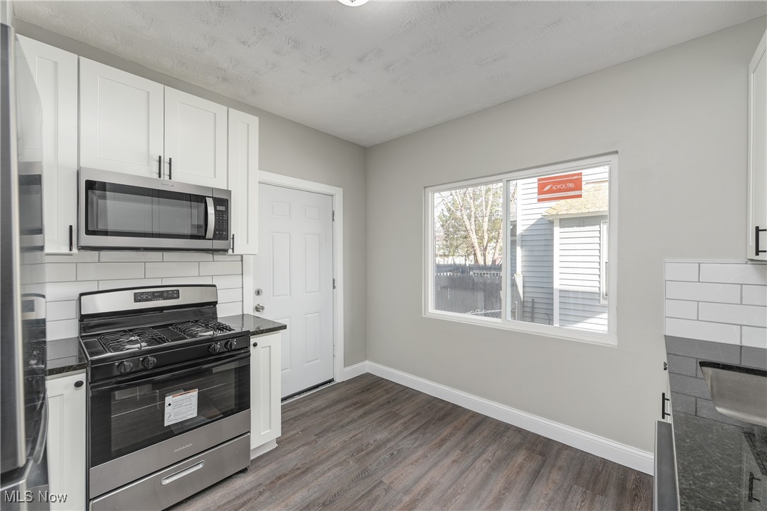 2092 W 101st Street Cleveland OH 44102