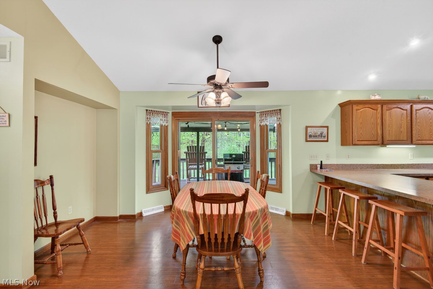 15408 Rock Creek Road Chardon OH 44024