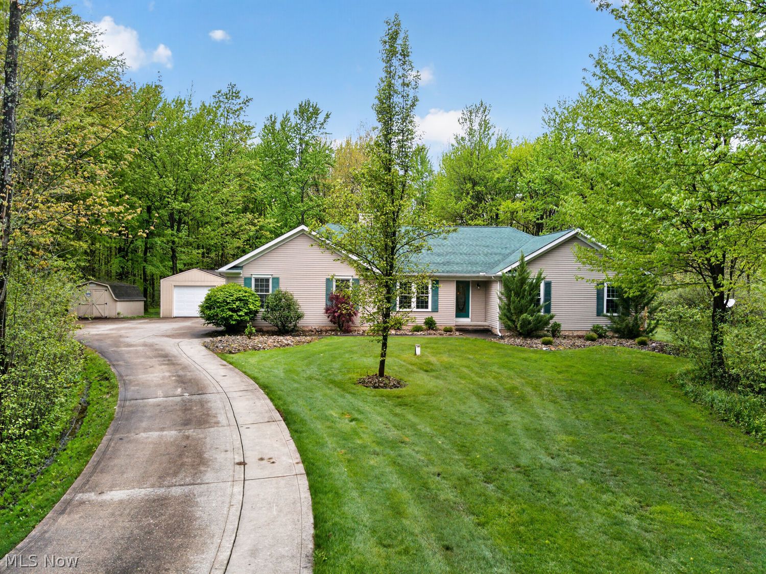 15408 Rock Creek Road Chardon OH 44024