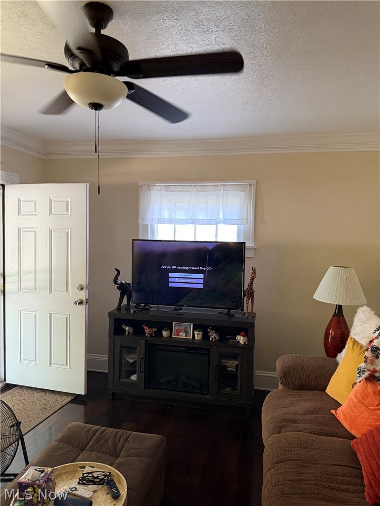 3842 E 151st Street Cleveland OH 44128