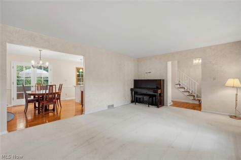 2393 Woodpark Road Fairlawn OH 44333