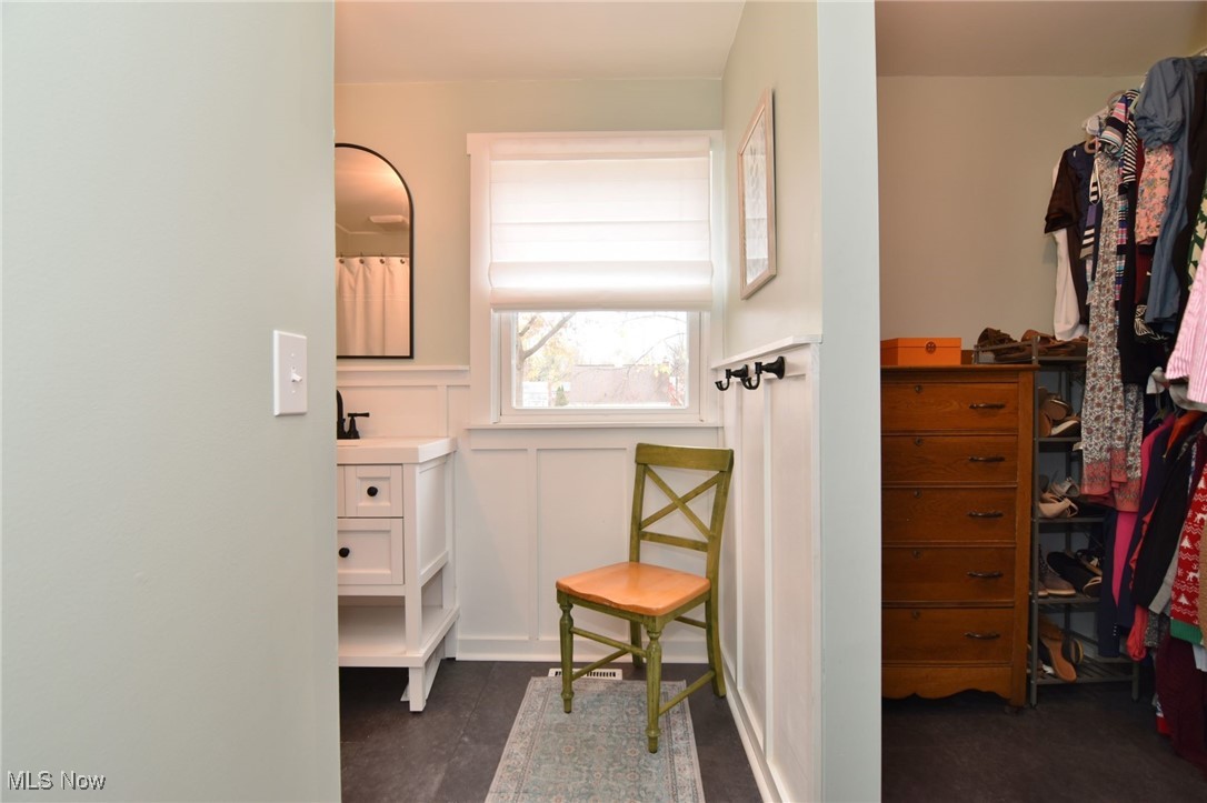 1767 Edgefield Road Lyndhurst OH 44124