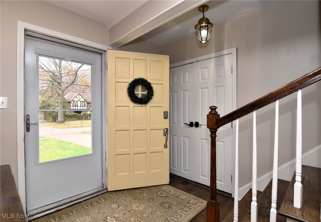 1767 Edgefield Road Lyndhurst OH 44124