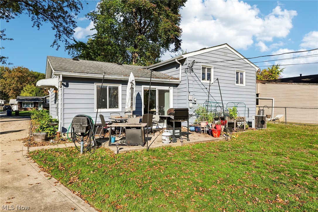 23917 Delmere Drive North Olmsted OH 44070