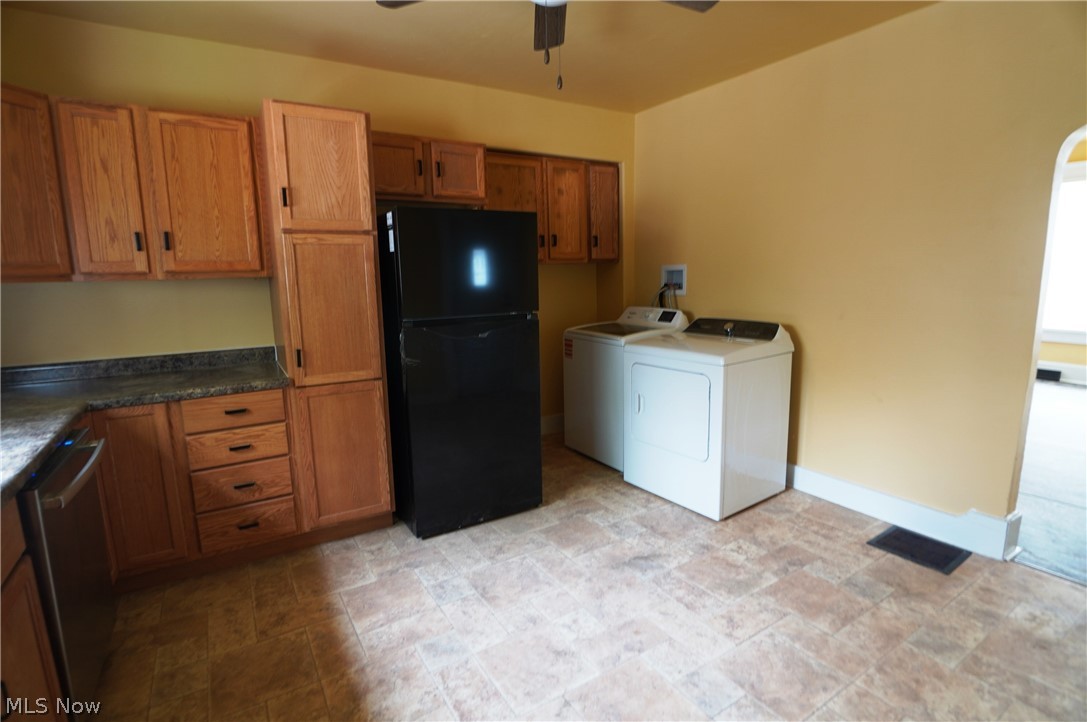 415 N 8th Street Cambridge OH 43725