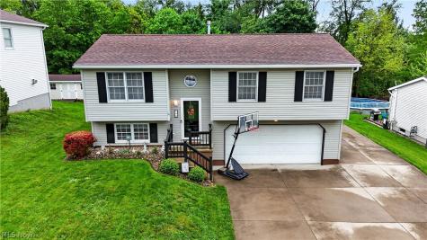 50 Ridge Top Circle Doylestown OH 44230