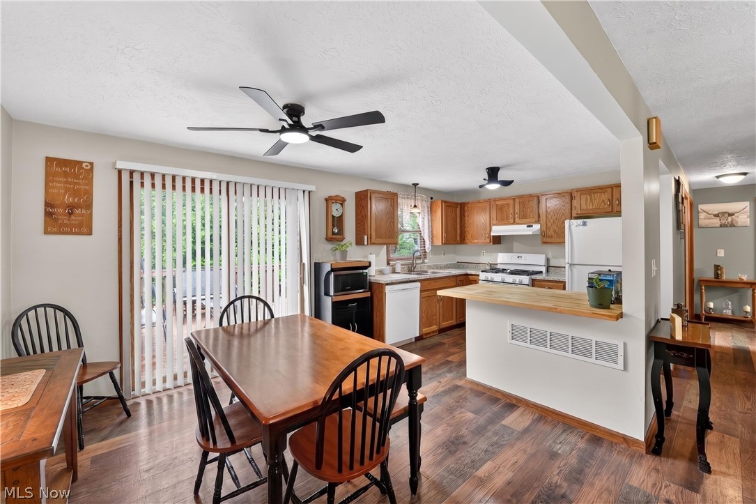 50 Ridge Top Circle Doylestown OH 44230