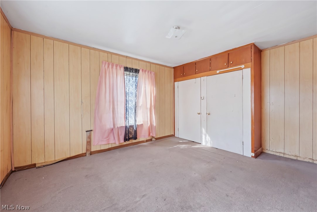 1568 Shehy Street Youngstown OH 44506