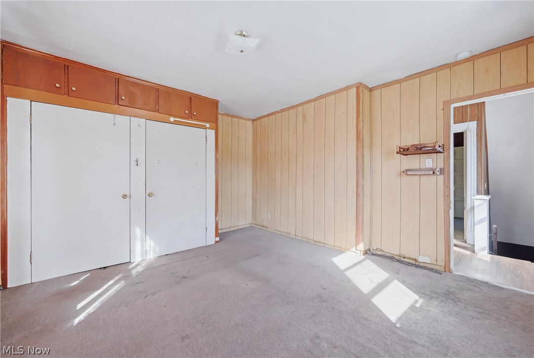 1568 Shehy Street Youngstown OH 44506