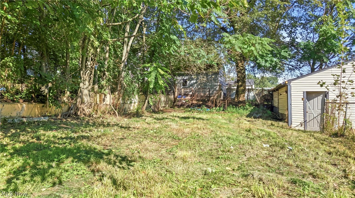 1568 Shehy Street Youngstown OH 44506