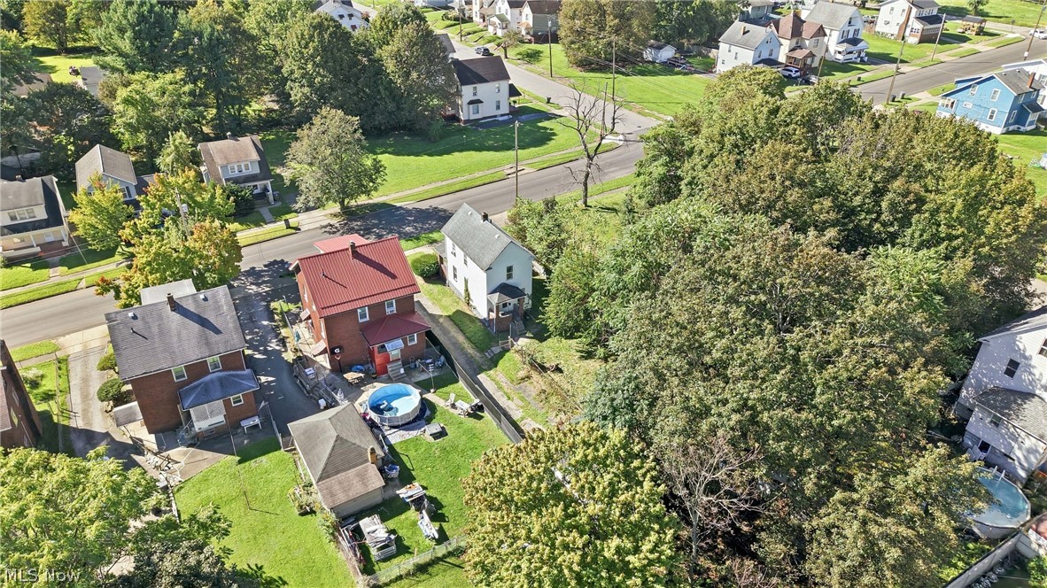1568 Shehy Street Youngstown OH 44506