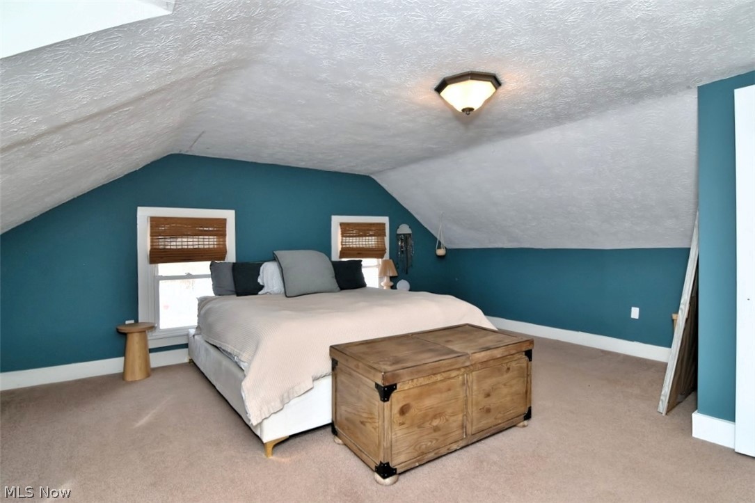 324 South Street Chardon OH 44024