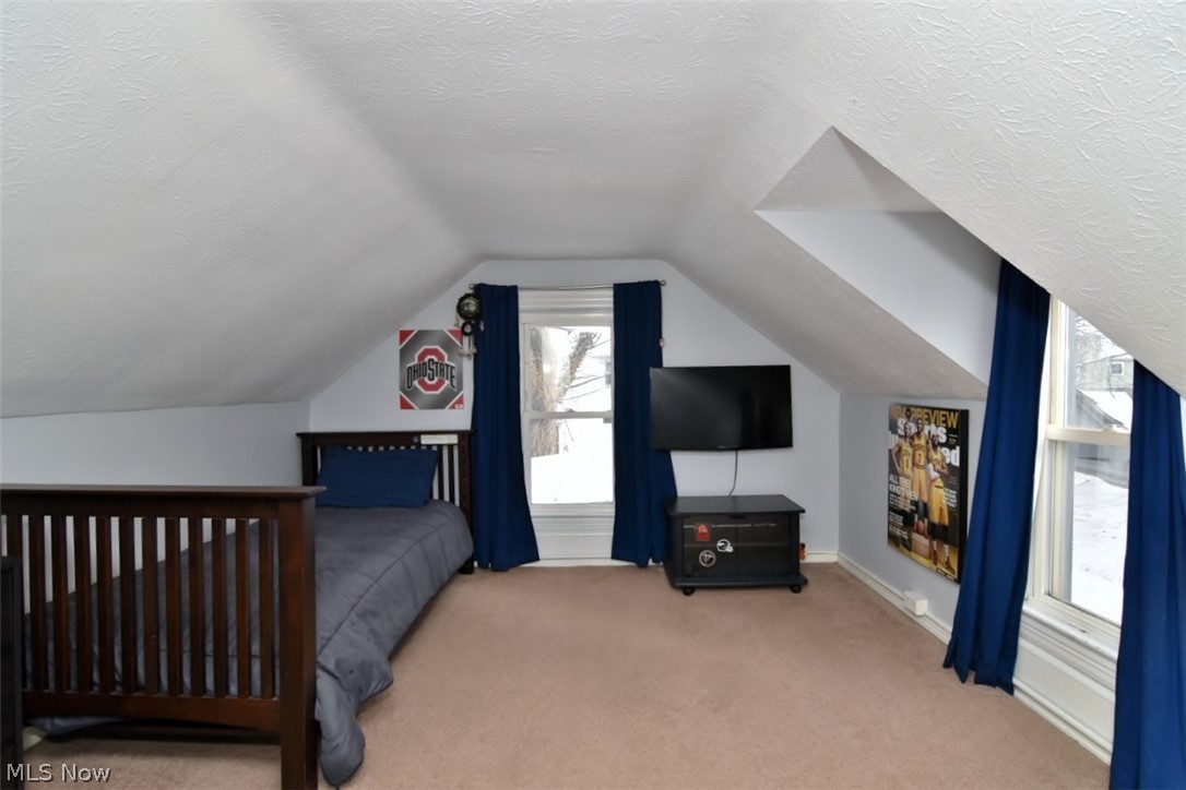324 South Street Chardon OH 44024