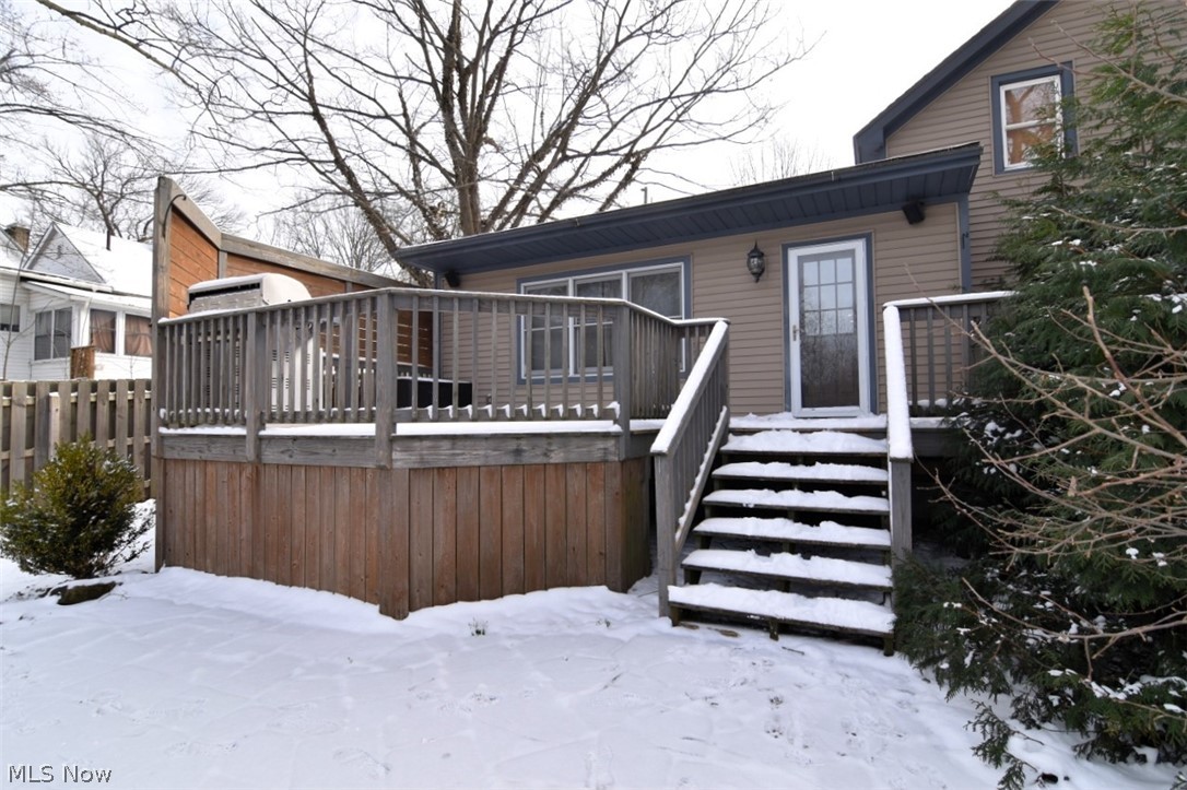324 South Street Chardon OH 44024