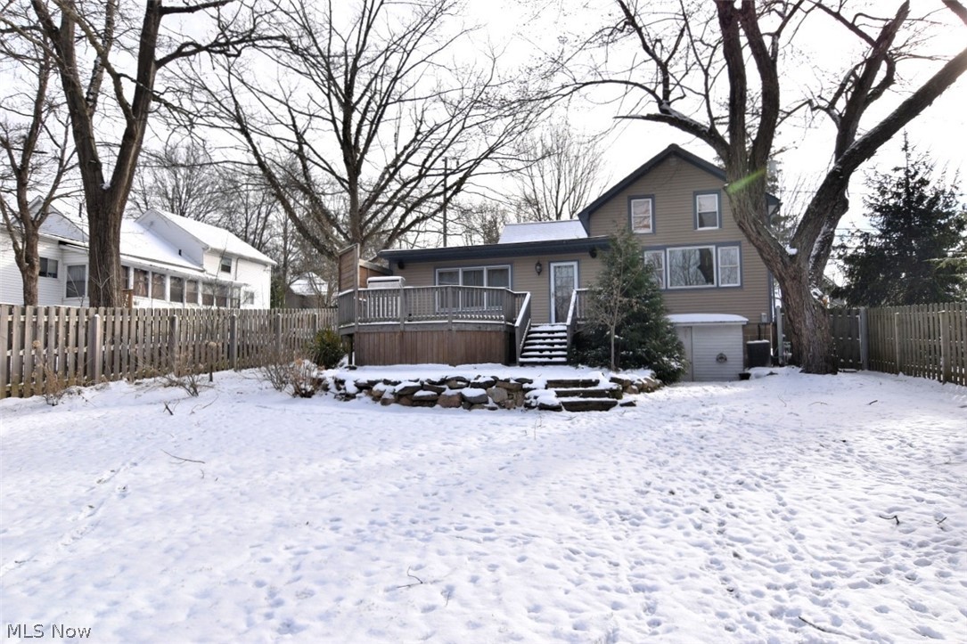 324 South Street Chardon OH 44024