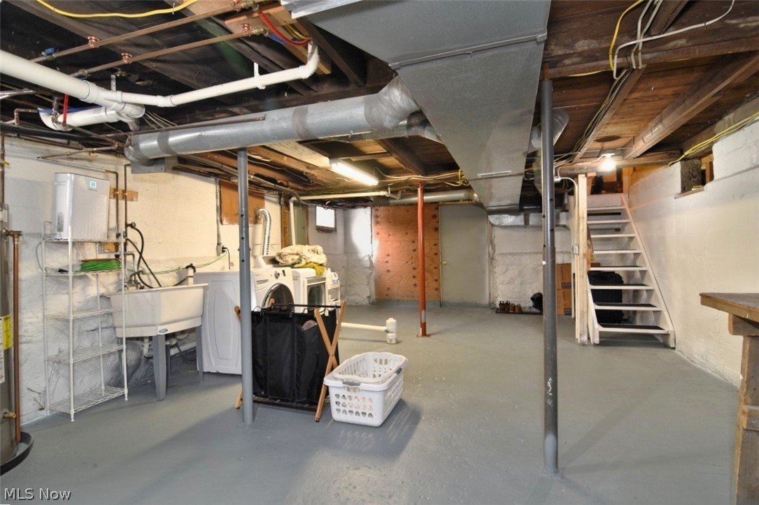324 South Street Chardon OH 44024