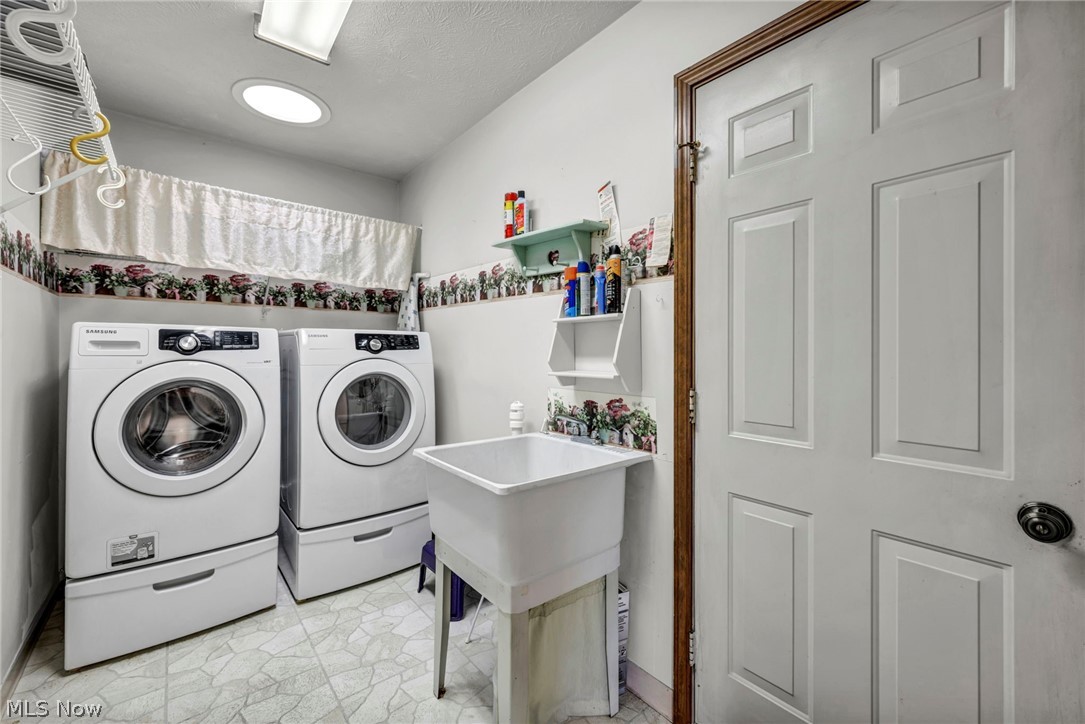 6750 Rockport Lane Mentor OH 44060