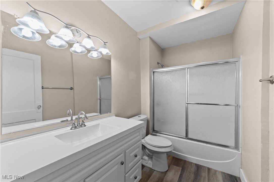 3165 Oak Road Cleveland Heights OH 44118