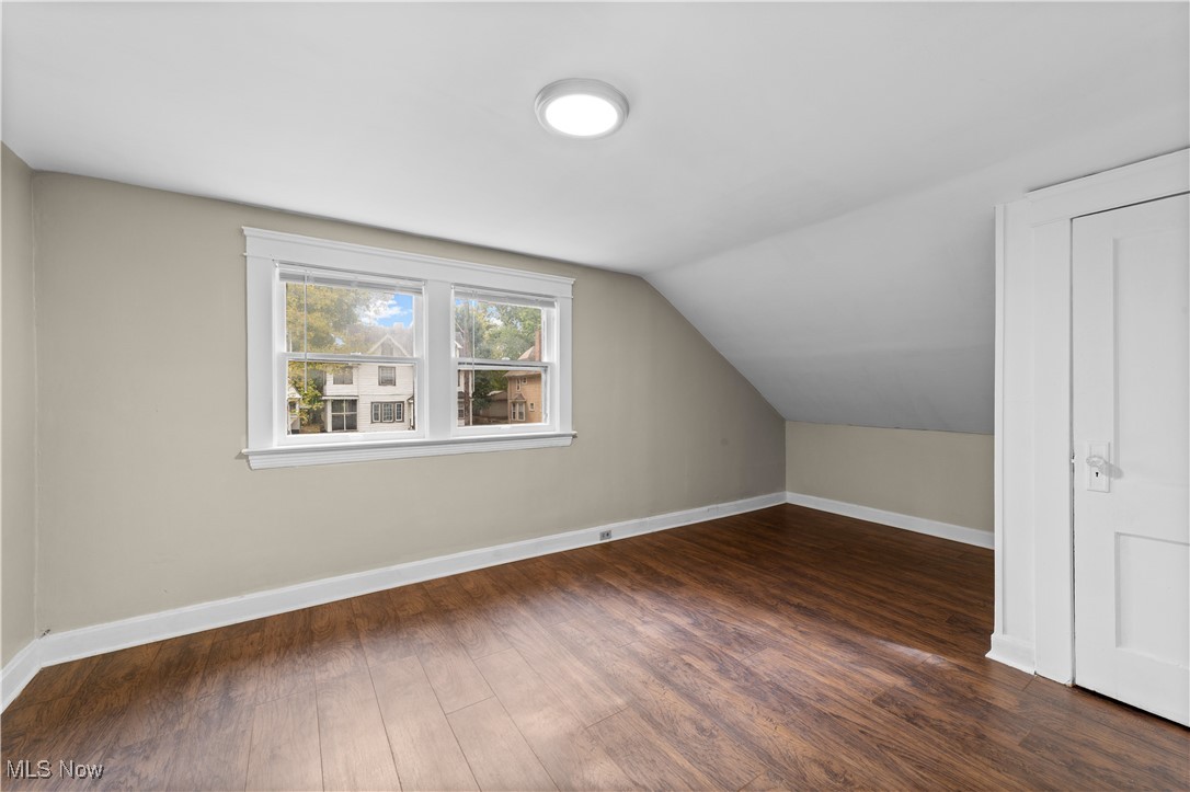 3165 Oak Road Cleveland Heights OH 44118