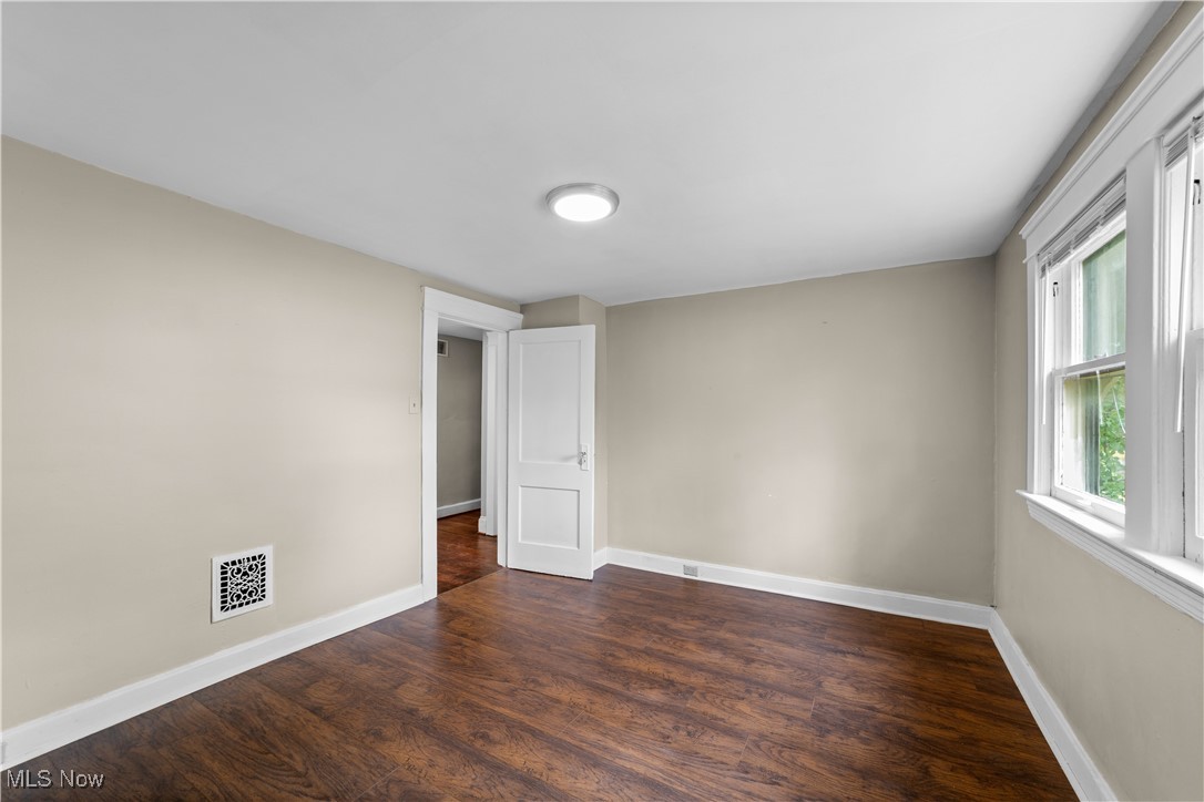 3165 Oak Road Cleveland Heights OH 44118