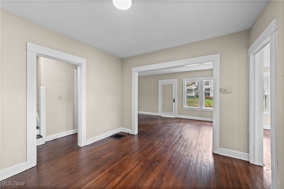 3165 Oak Road Cleveland Heights OH 44118