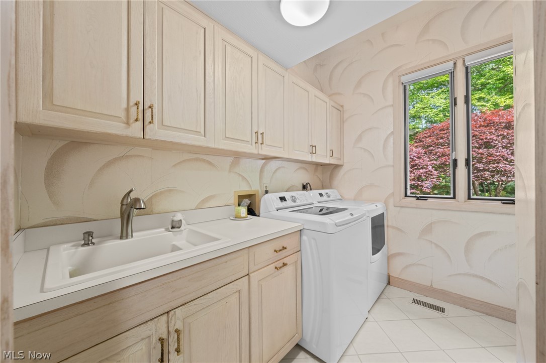 36 Pepper Creek Drive Pepper Pike OH 44124