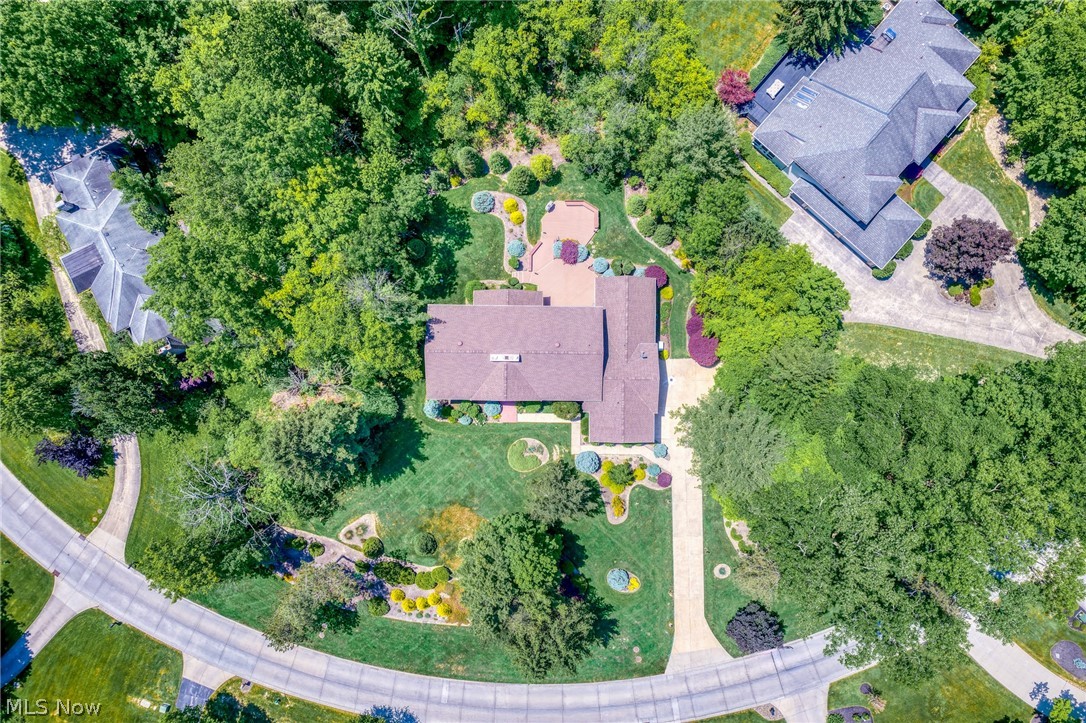 36 Pepper Creek Drive Pepper Pike OH 44124